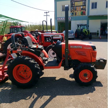 Τρακτέρ KUBOTA B2420 24 Hp (μεταχειρισμένο)